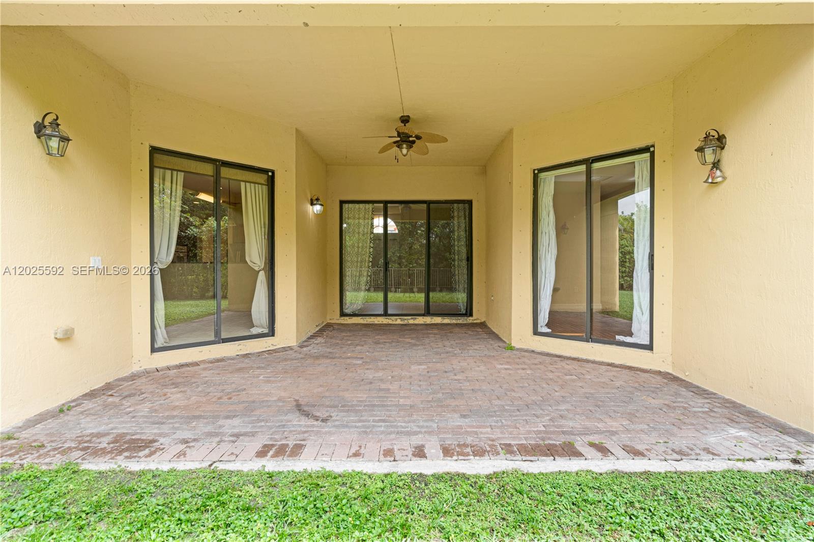 A12025592 Property Photo 6