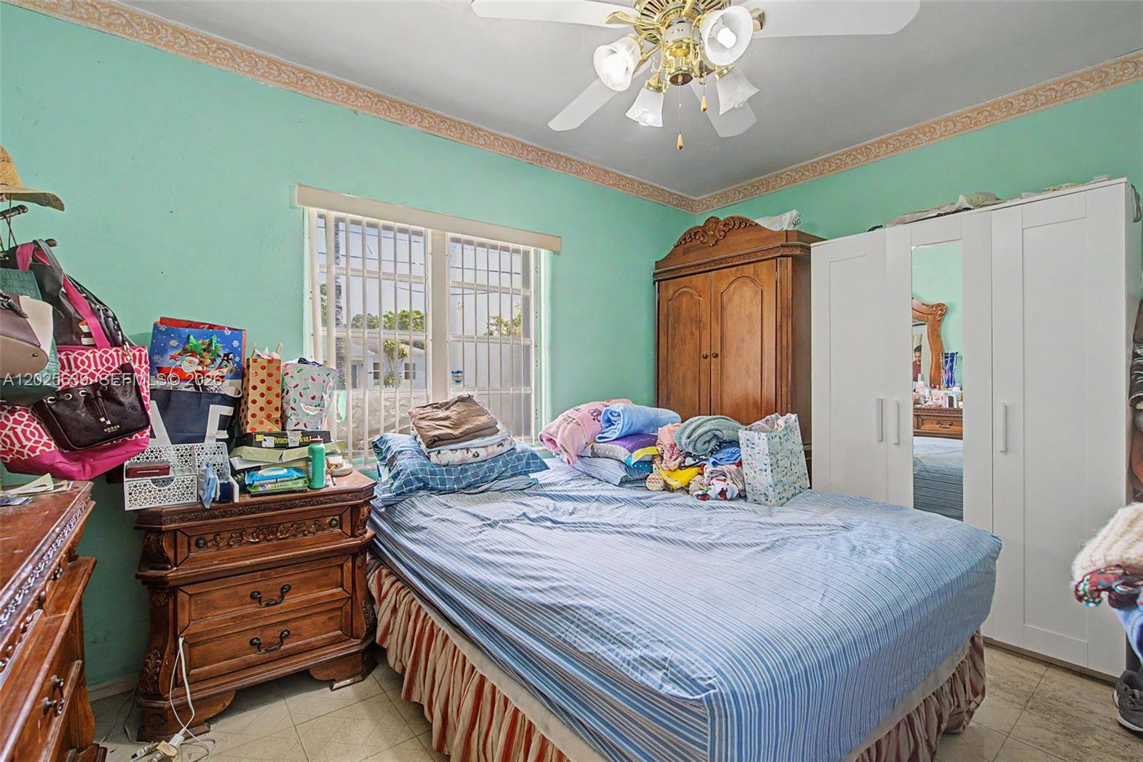 A12025639 Property Photo 11