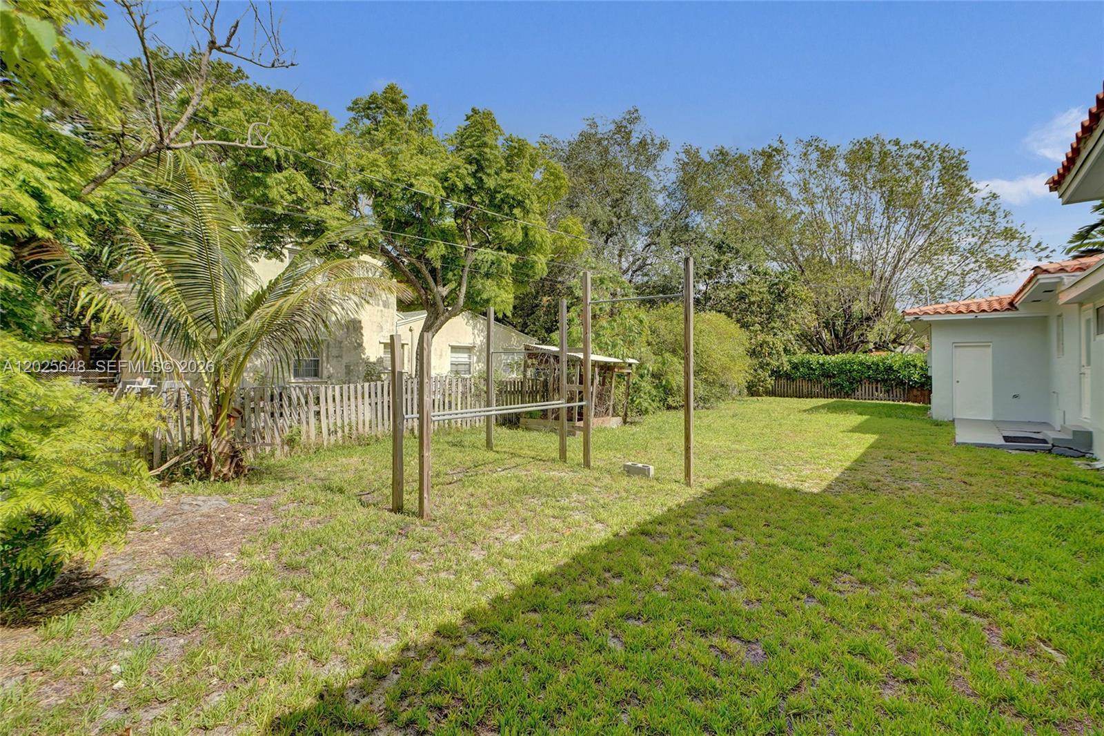 2300 Sw 22nd Avenue Property Photo 35