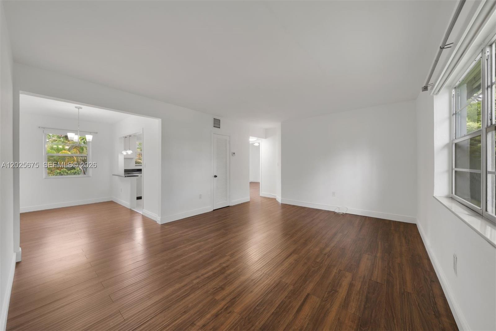 5605 Sw 80th Street 10d Property Photo 6