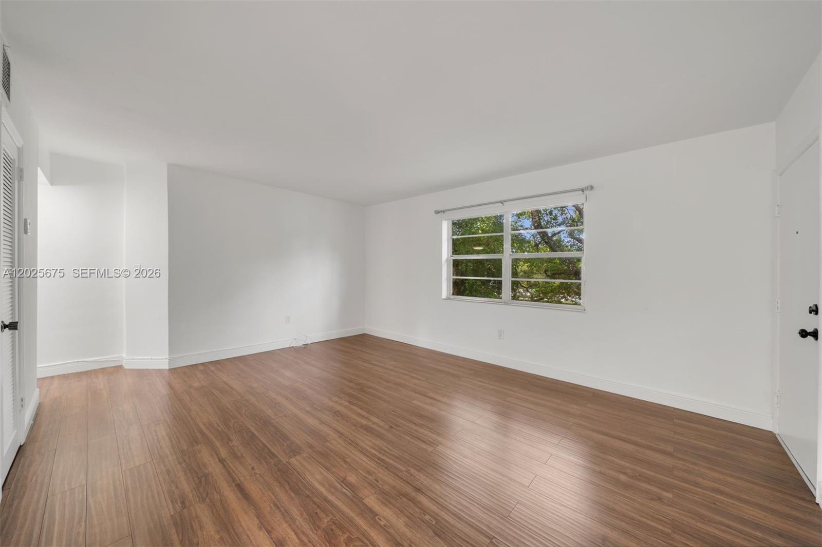5605 Sw 80th Street 10d Property Photo 20
