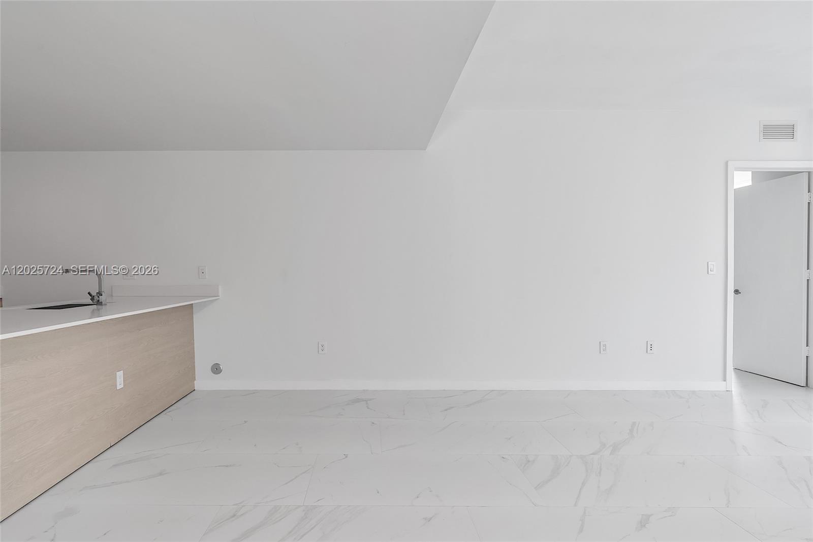 1300 S Miami Avenue 3211 Property Photo 16