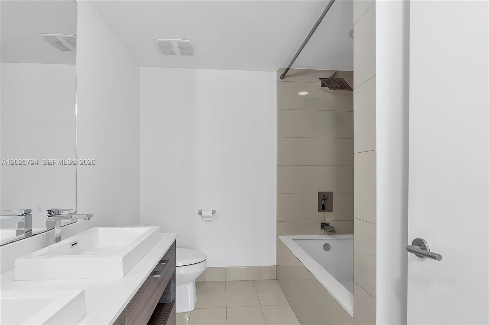 1300 S Miami Avenue 3211 Property Photo 32