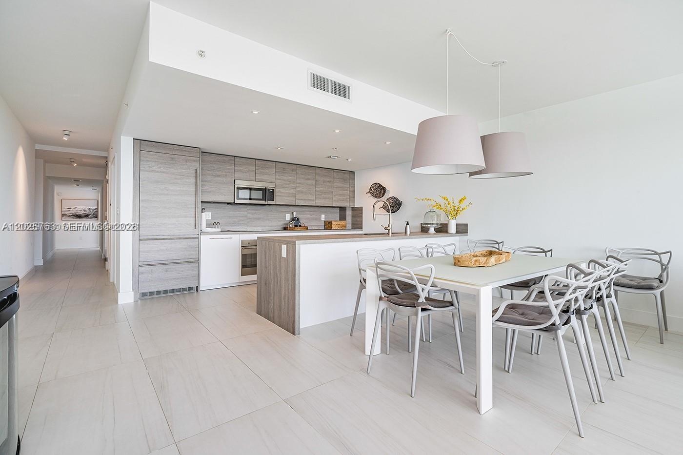 400 Sunny Isles Boulevard 1804 Property Photo 10