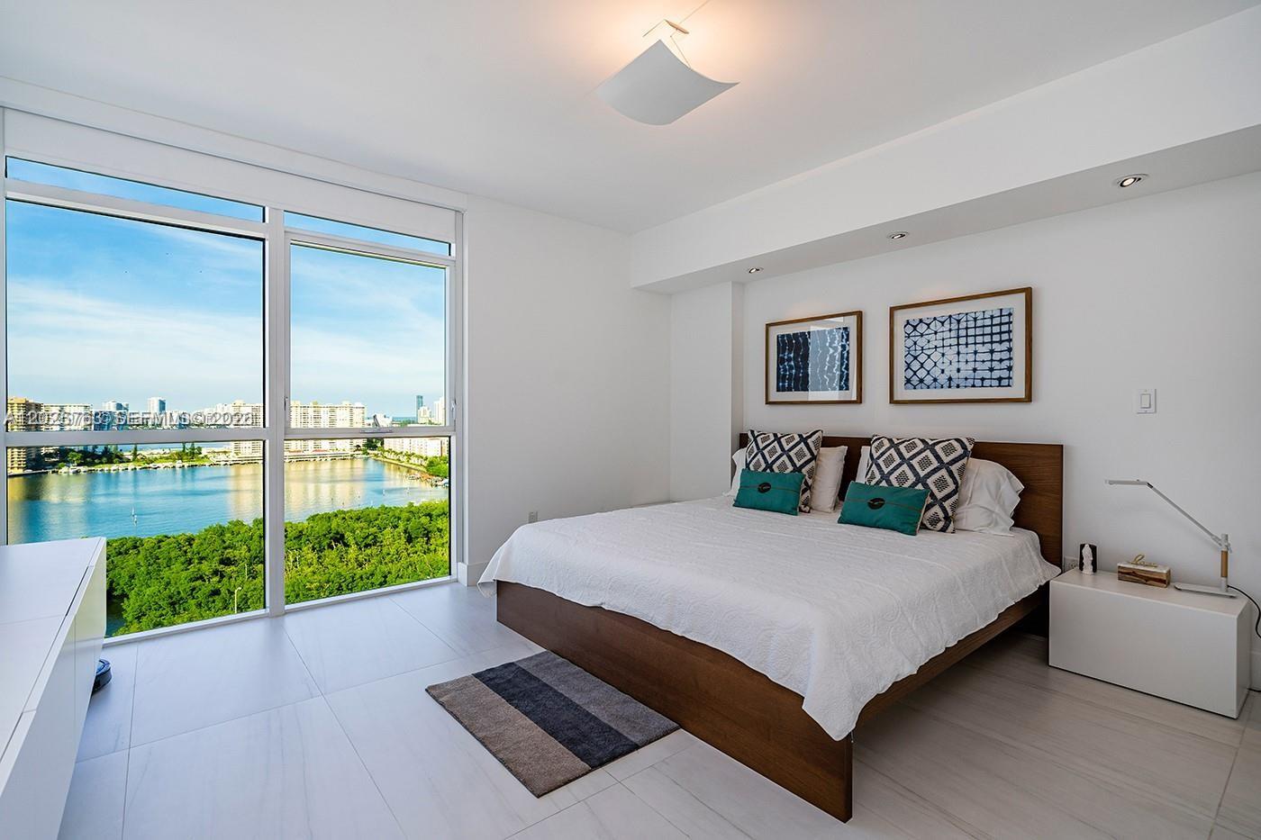 400 Sunny Isles Boulevard 1804 Property Photo 16