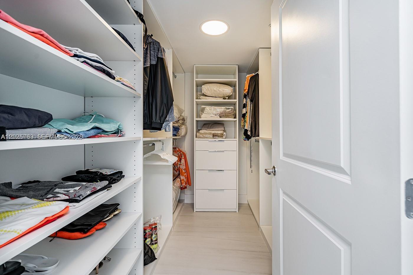 400 Sunny Isles Boulevard 1804 Property Photo 20