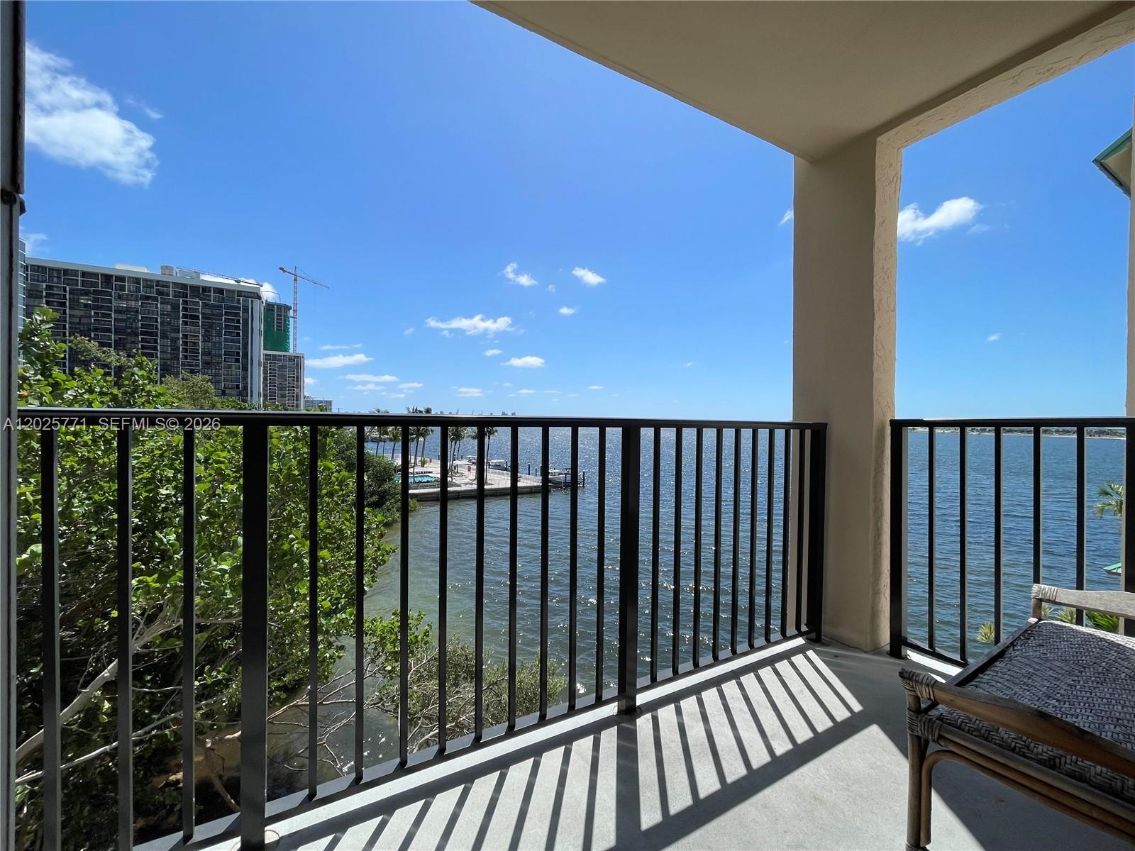 2201 Brickell Avenue 73 Property Photo 2