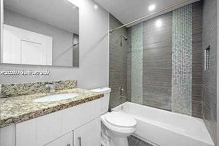 3425 Nw 44th Street 204 Property Photo 10