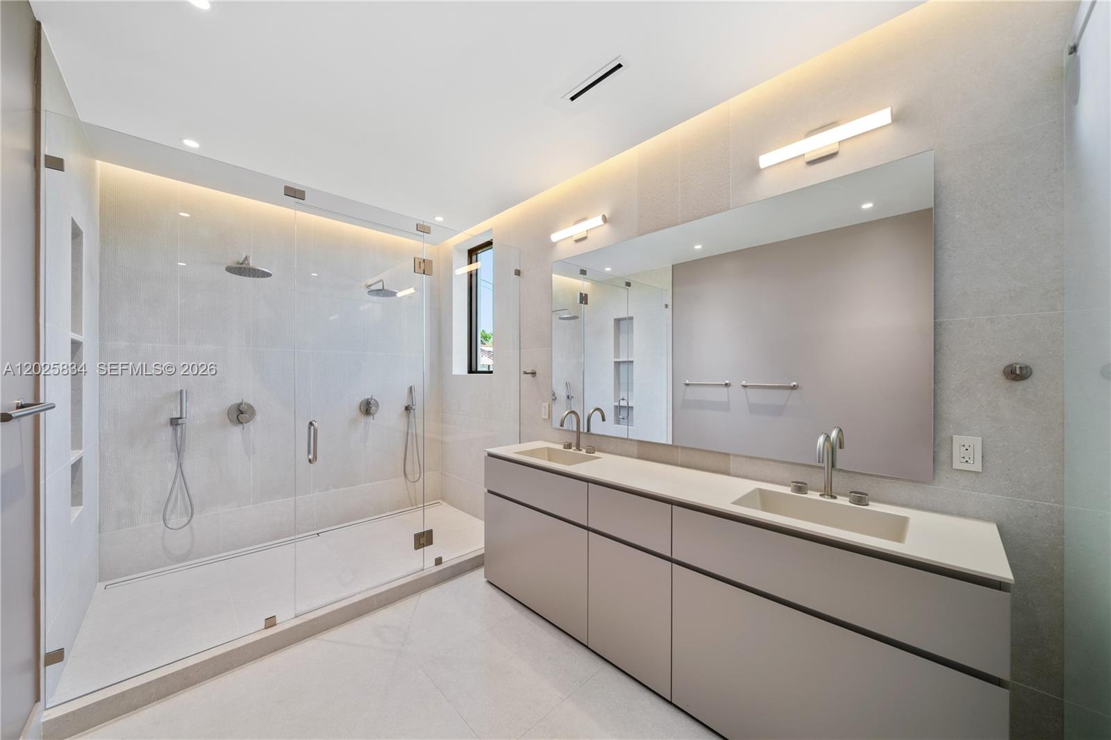 571 Glenridge Road Property Photo 10