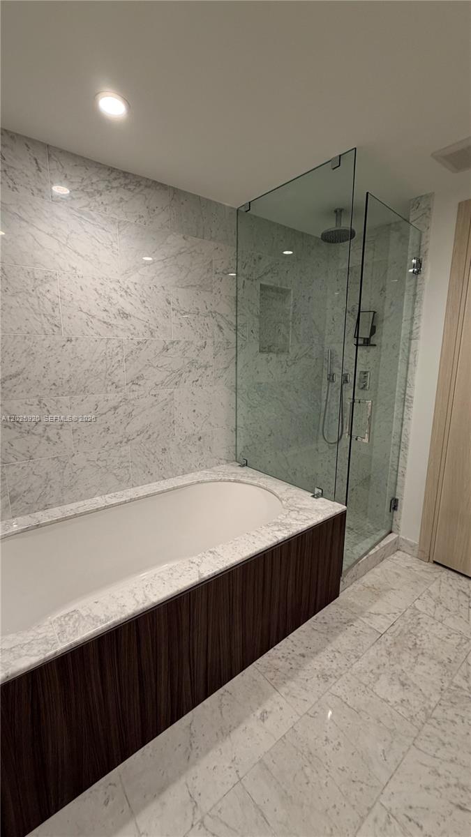 1000 Brickell 2014 Property Photo 25