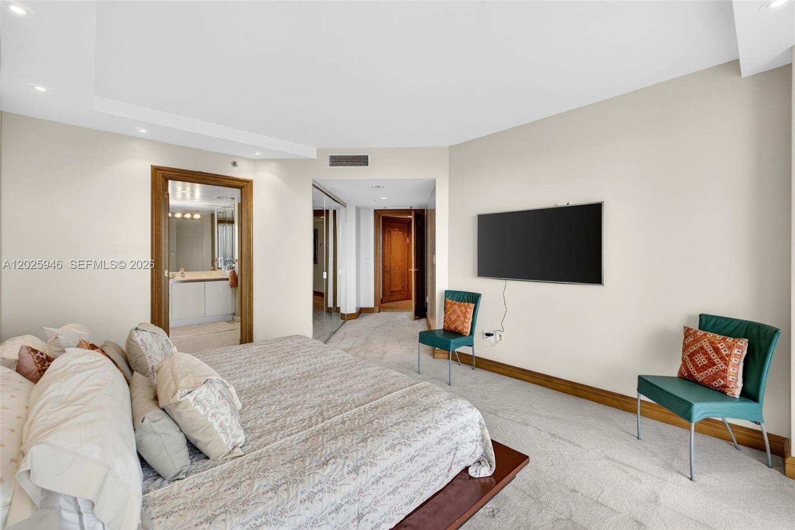 2600 Island Boulevard 1202 Property Photo 39