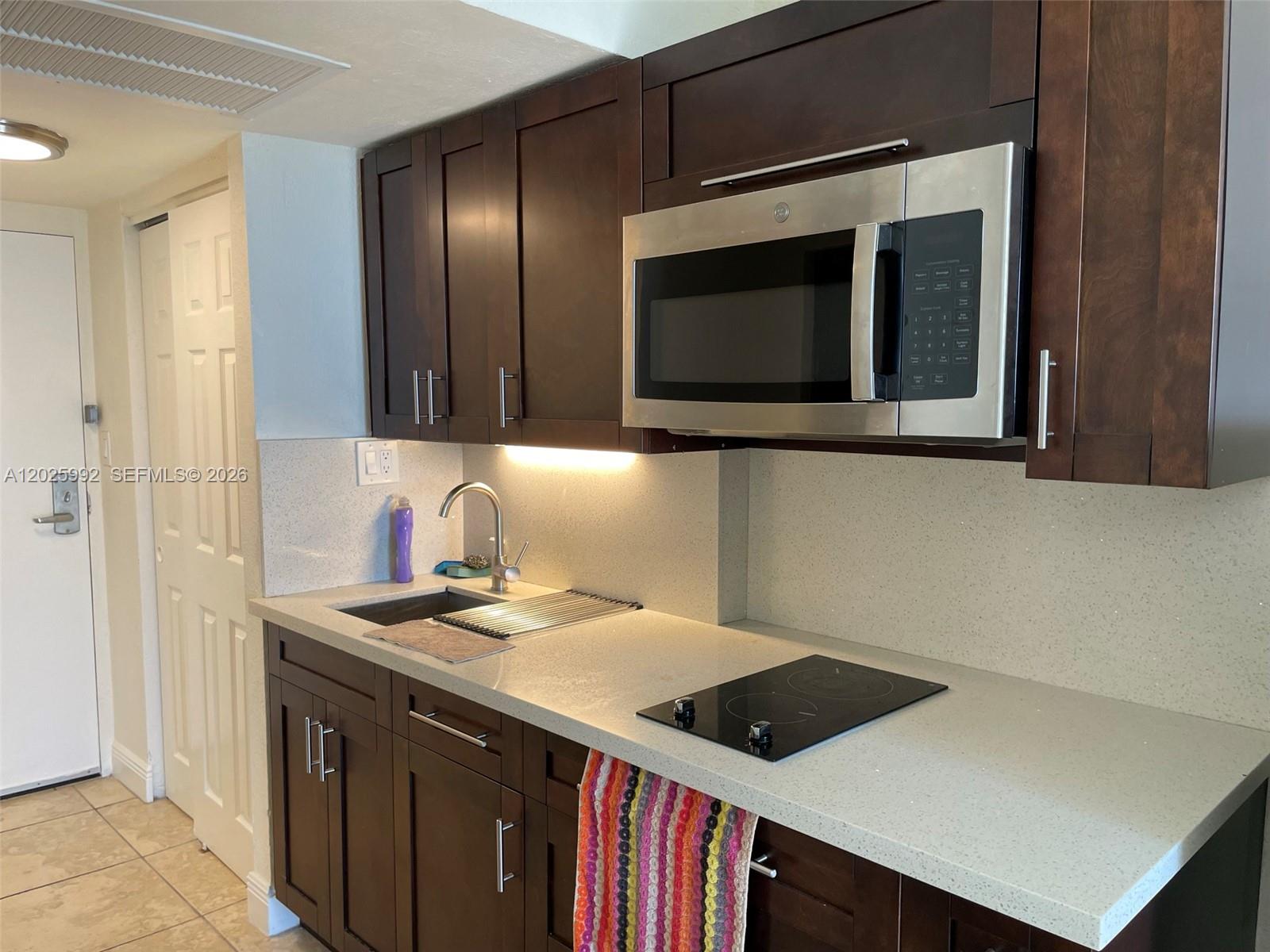 A12025992 Property Photo 7