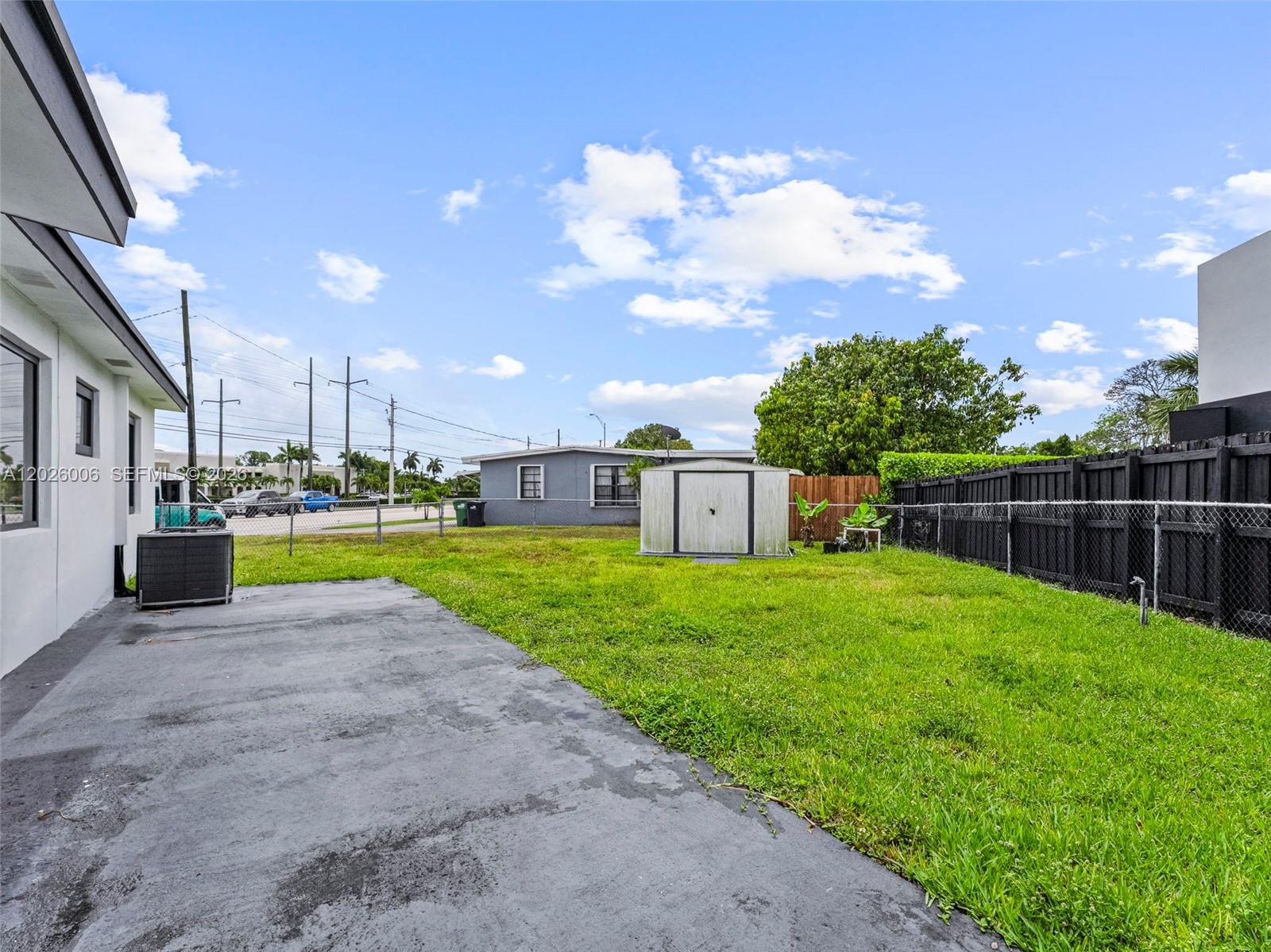 10700 Sw 46th Street Property Photo 14