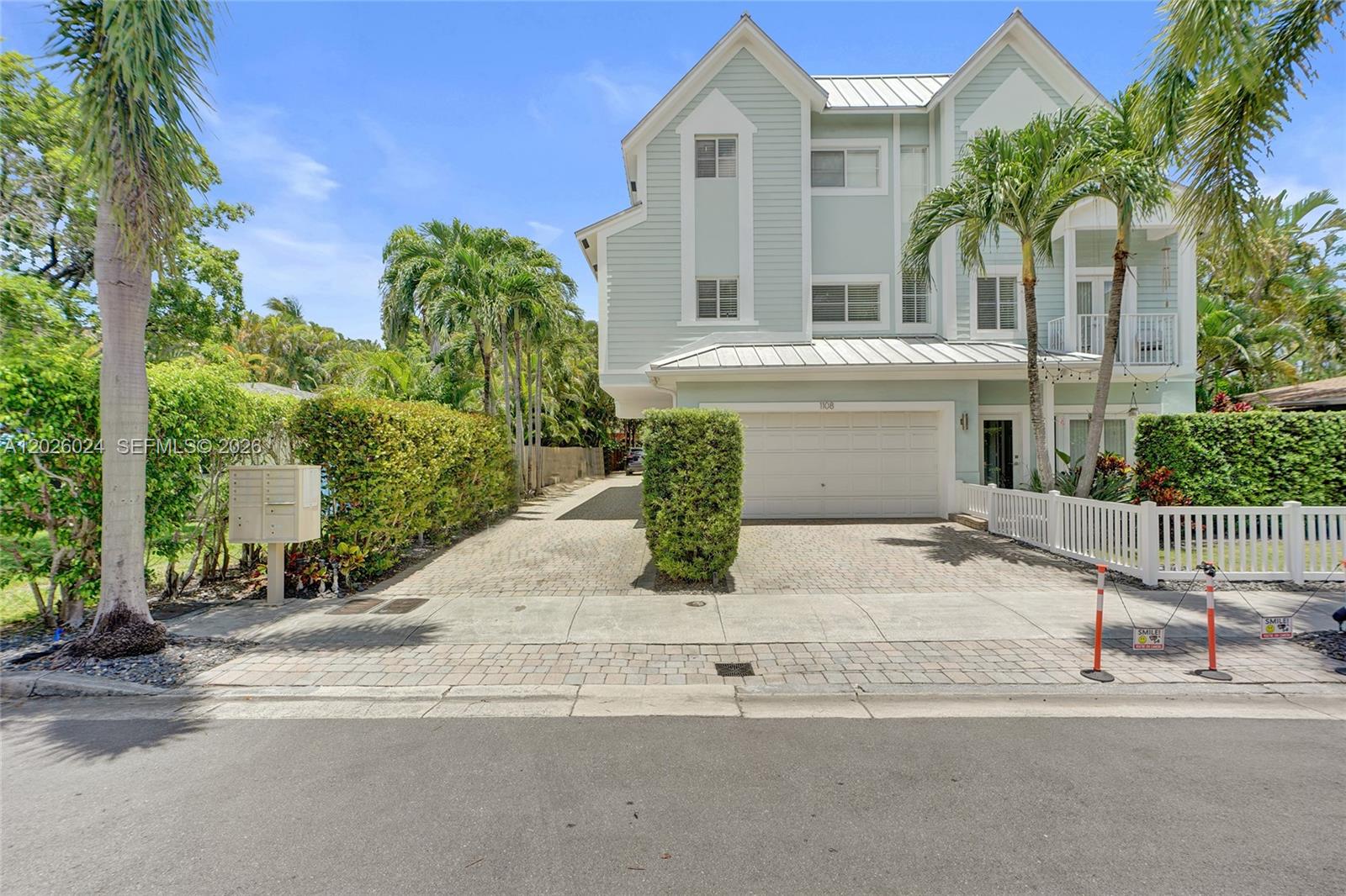1112 Ne 17th Way Property Photo 1