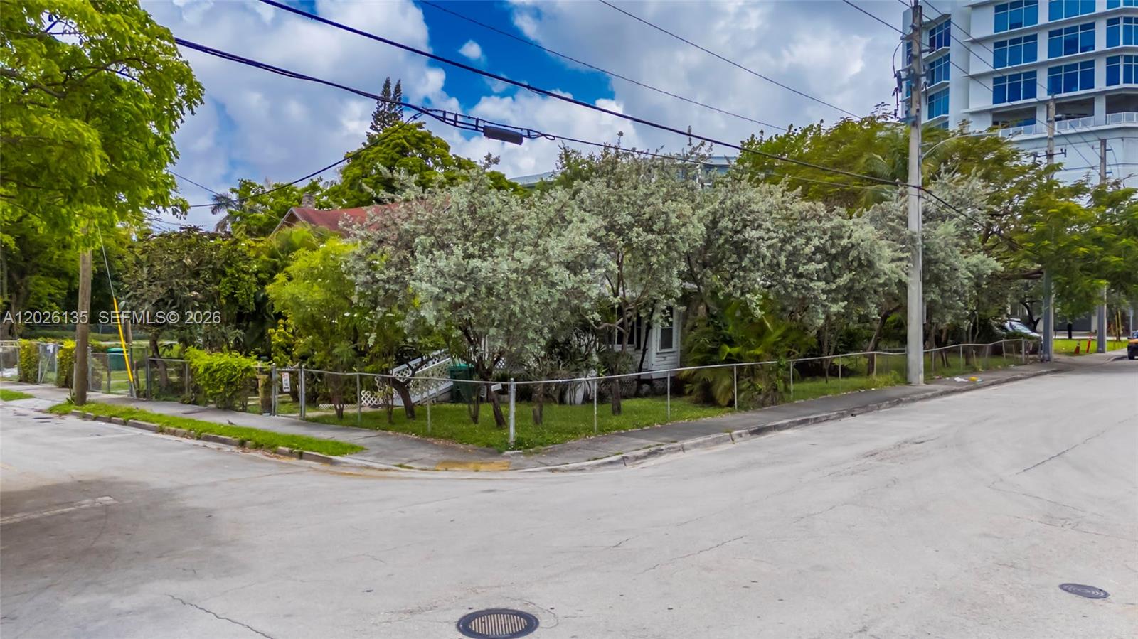 1246 Nw 9th Avenue Property Photo 15