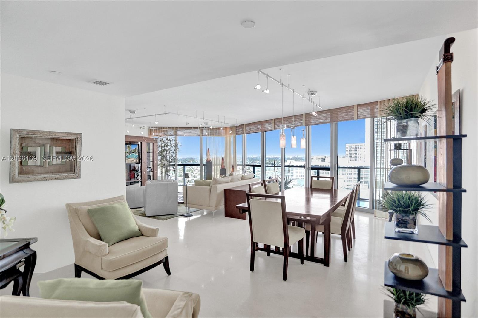 3101 S Ocean Drive 2005 (available Now ) Property Photo 6