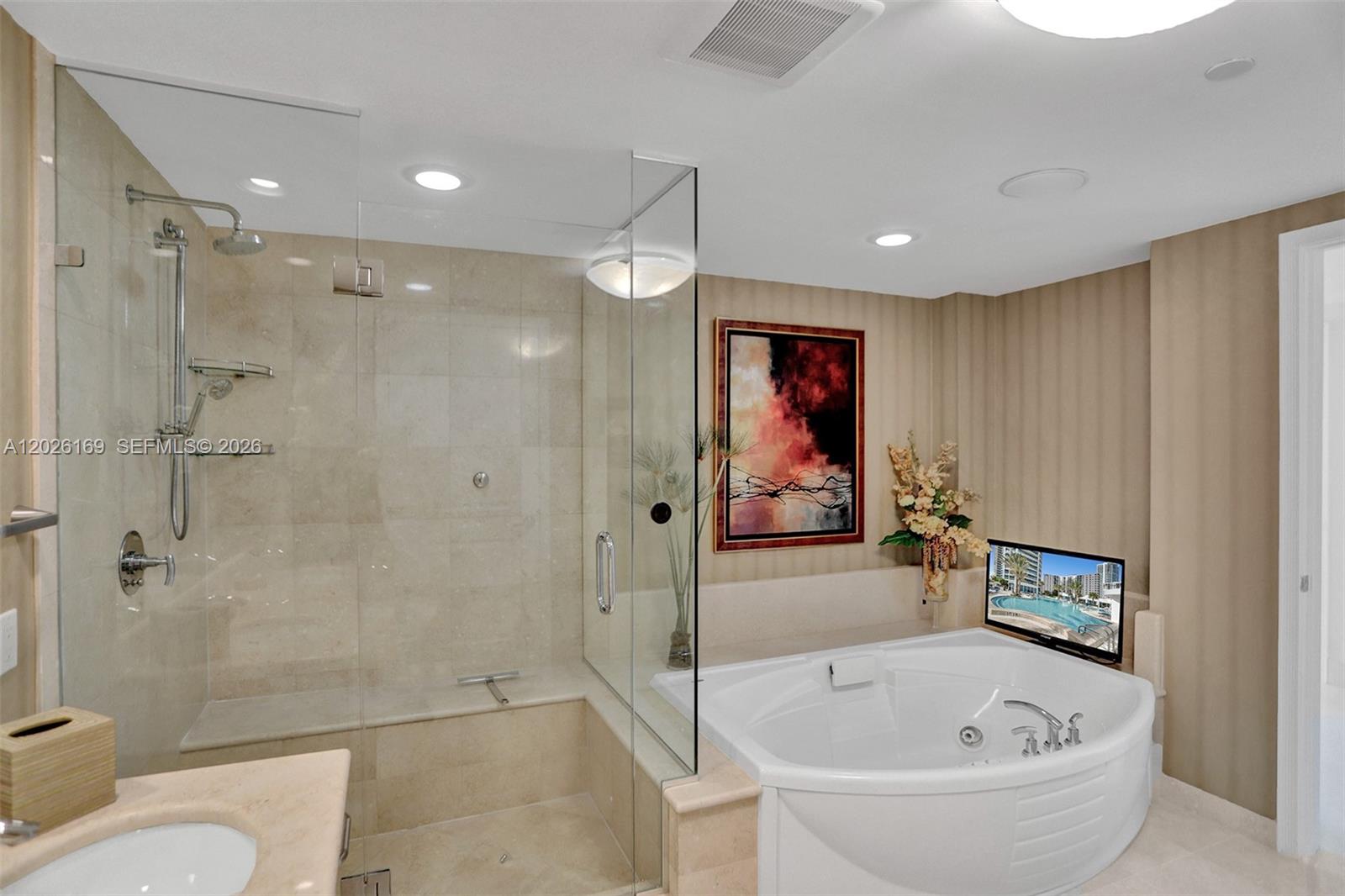 3101 S Ocean Drive 2005 (available Now ) Property Photo 21