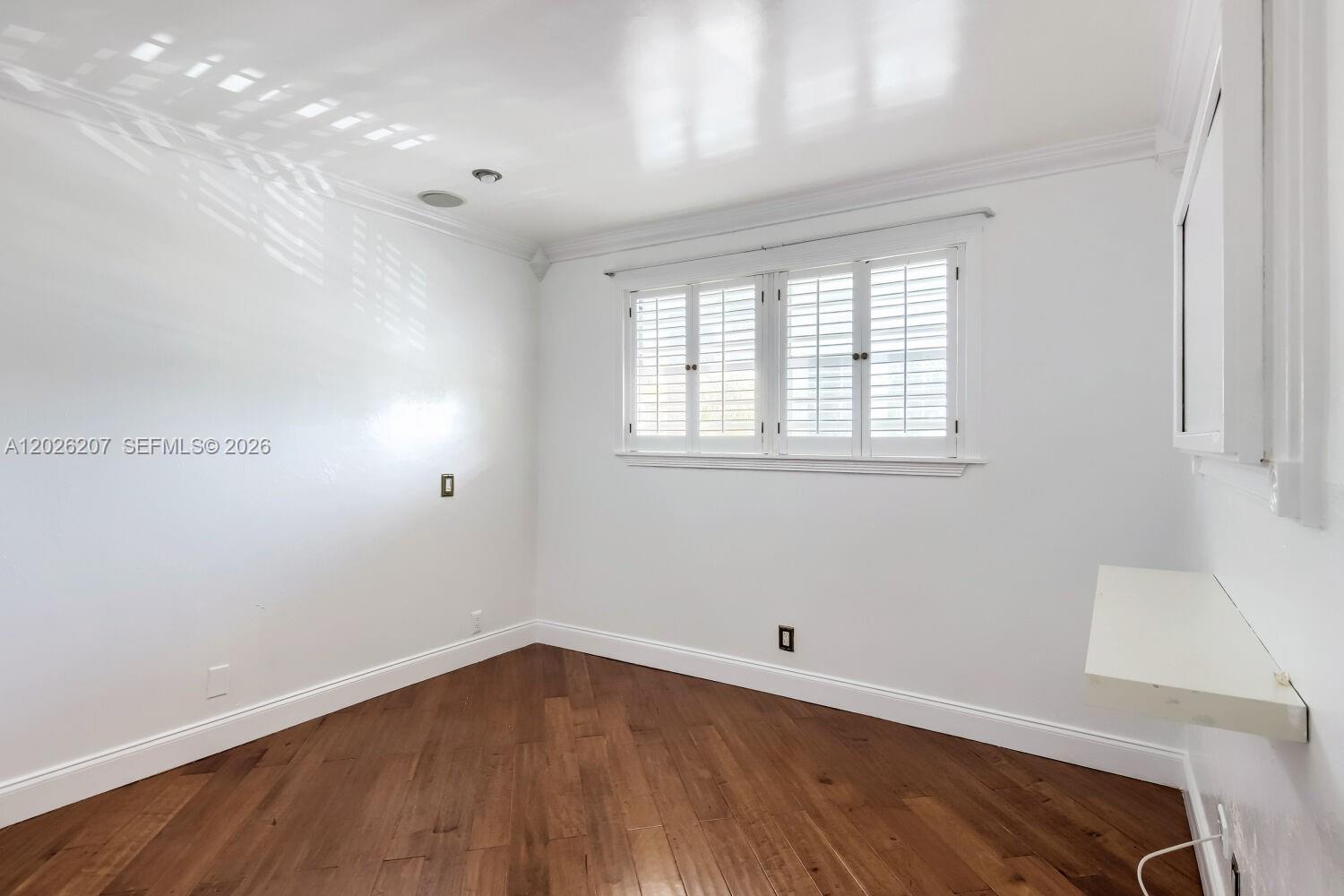 850 E Commercial Boulevard 220c Property Photo 8