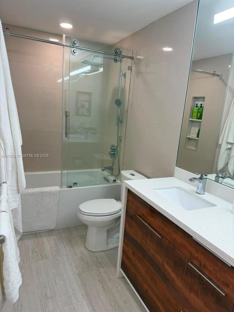 2500 Parkview Drive 2518 Property Photo 12
