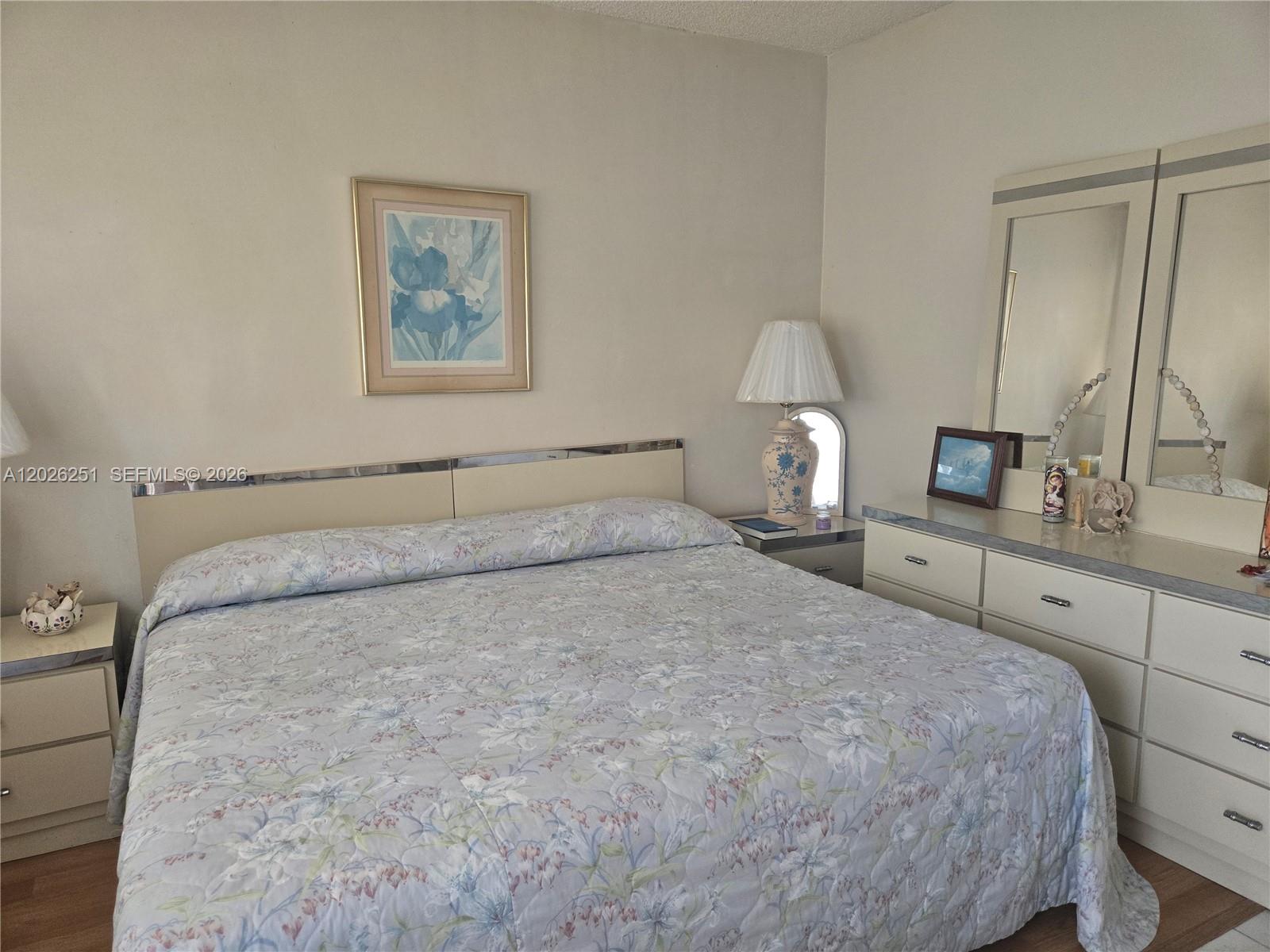 820 Sw 11 Street 4b Property Photo 6