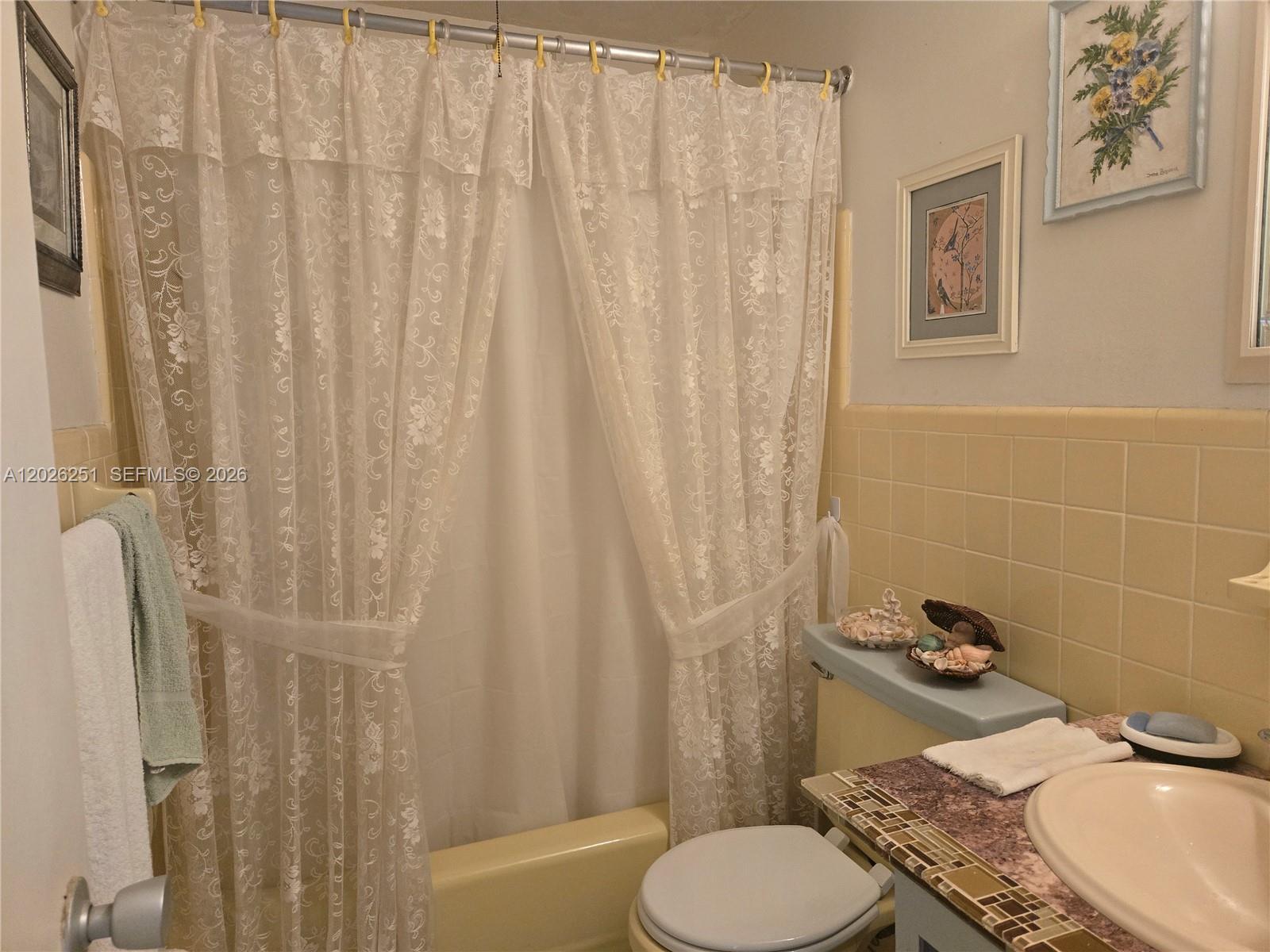 820 Sw 11 Street 4b Property Photo 7