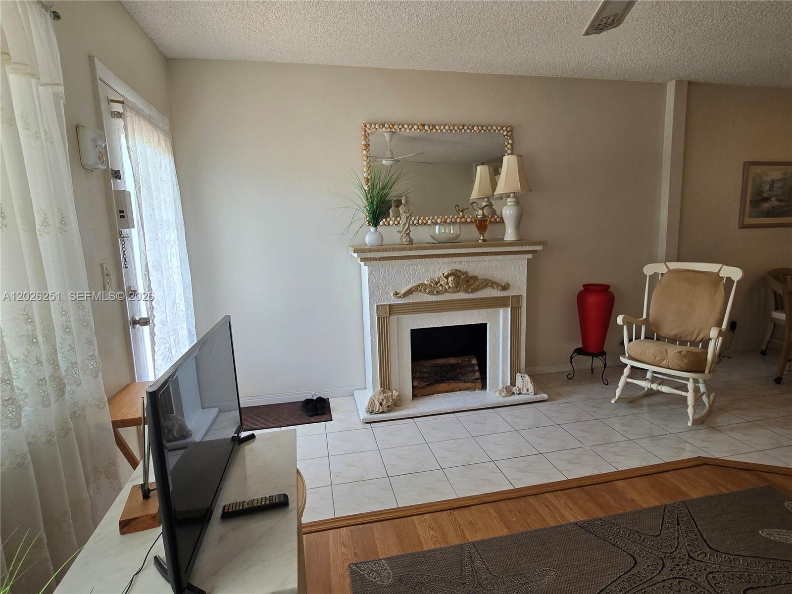 820 Sw 11 Street 4b Property Photo 11