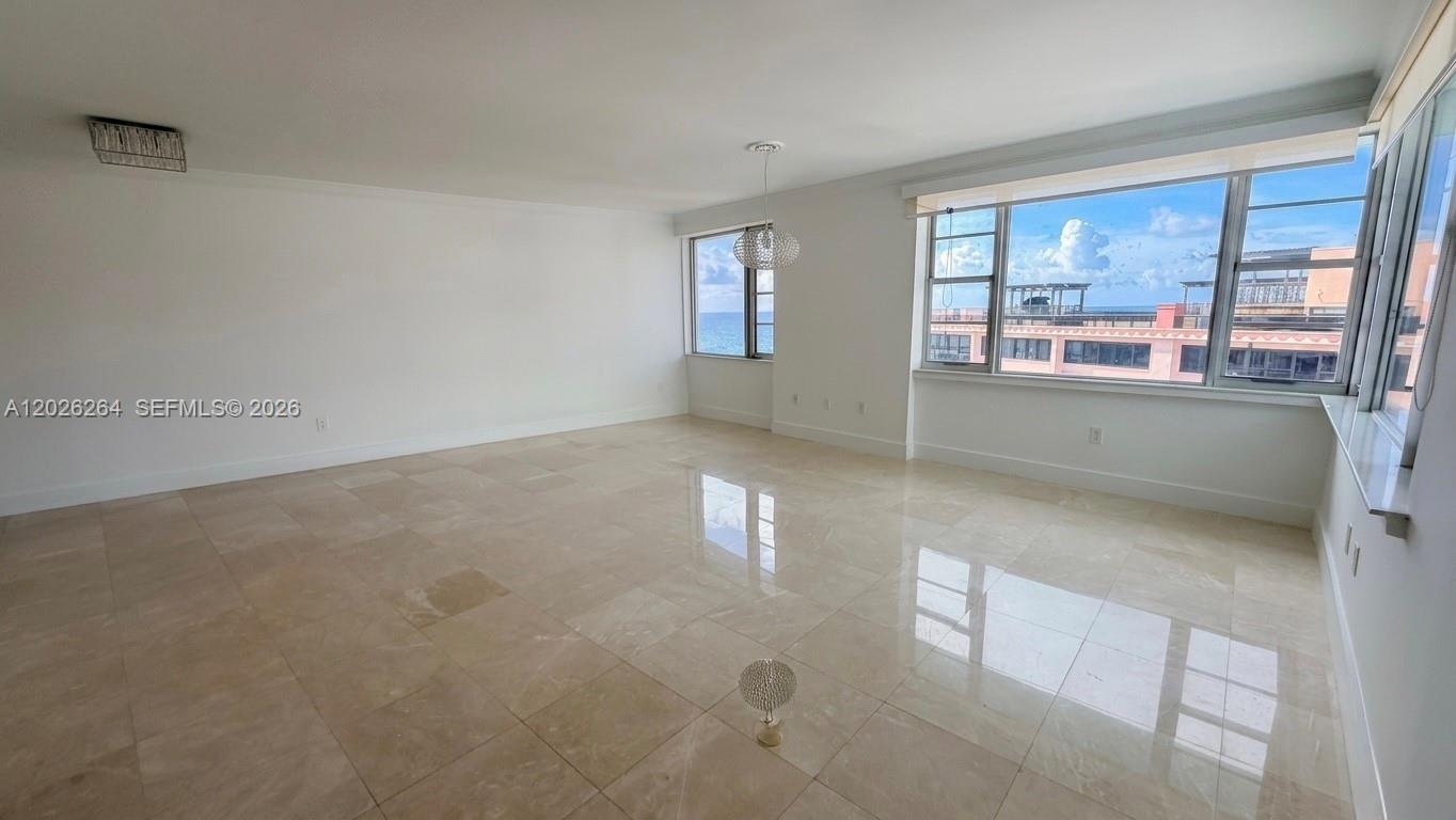 A12026264 Property Photo 4