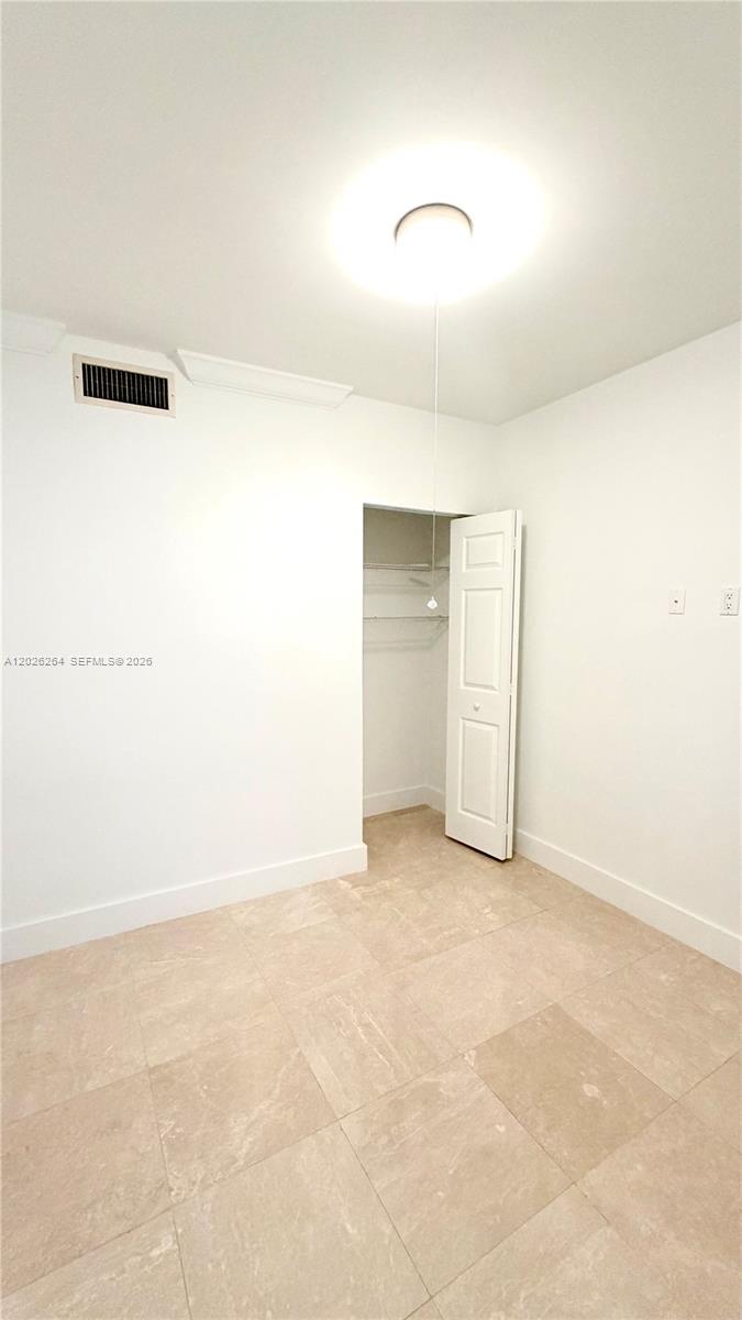 A12026264 Property Photo 25