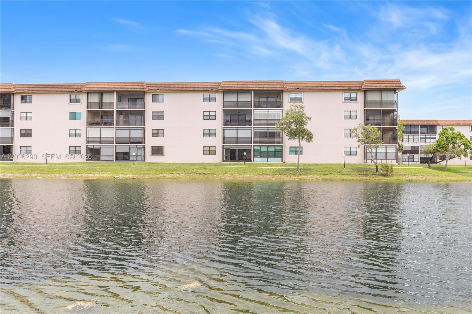 4950 E Sabal Palm Boulevard 106 Property Photo 31