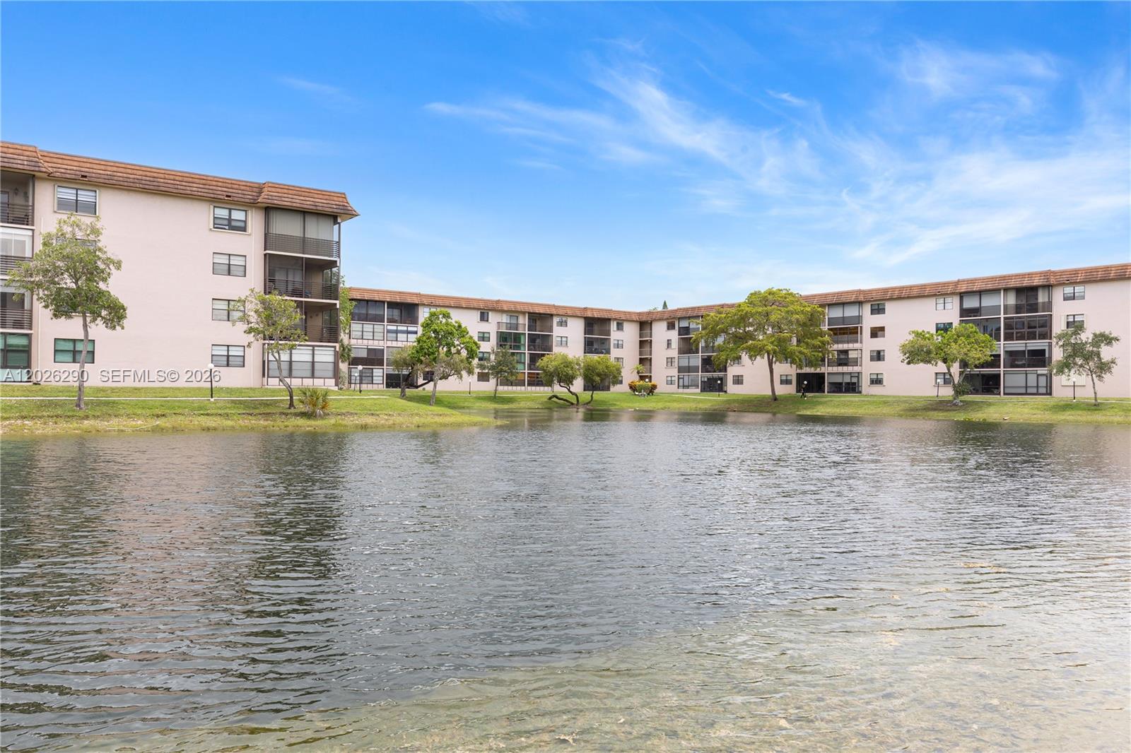 4950 E Sabal Palm Boulevard 106 Property Photo 33