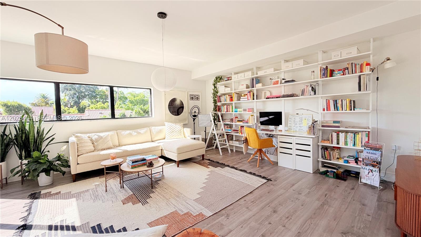 A12026404 Property Photo 7