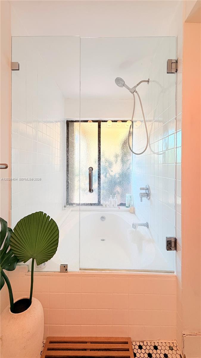 A12026404 Property Photo 29