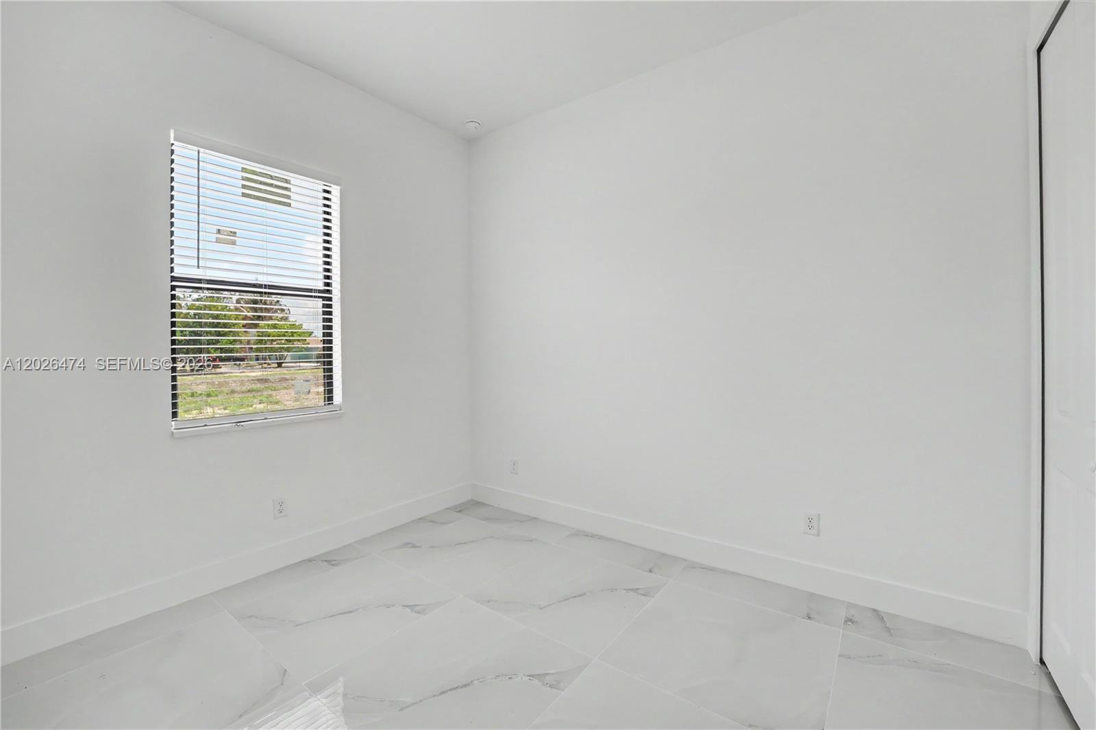 2803 1st Street W Property Photo 11