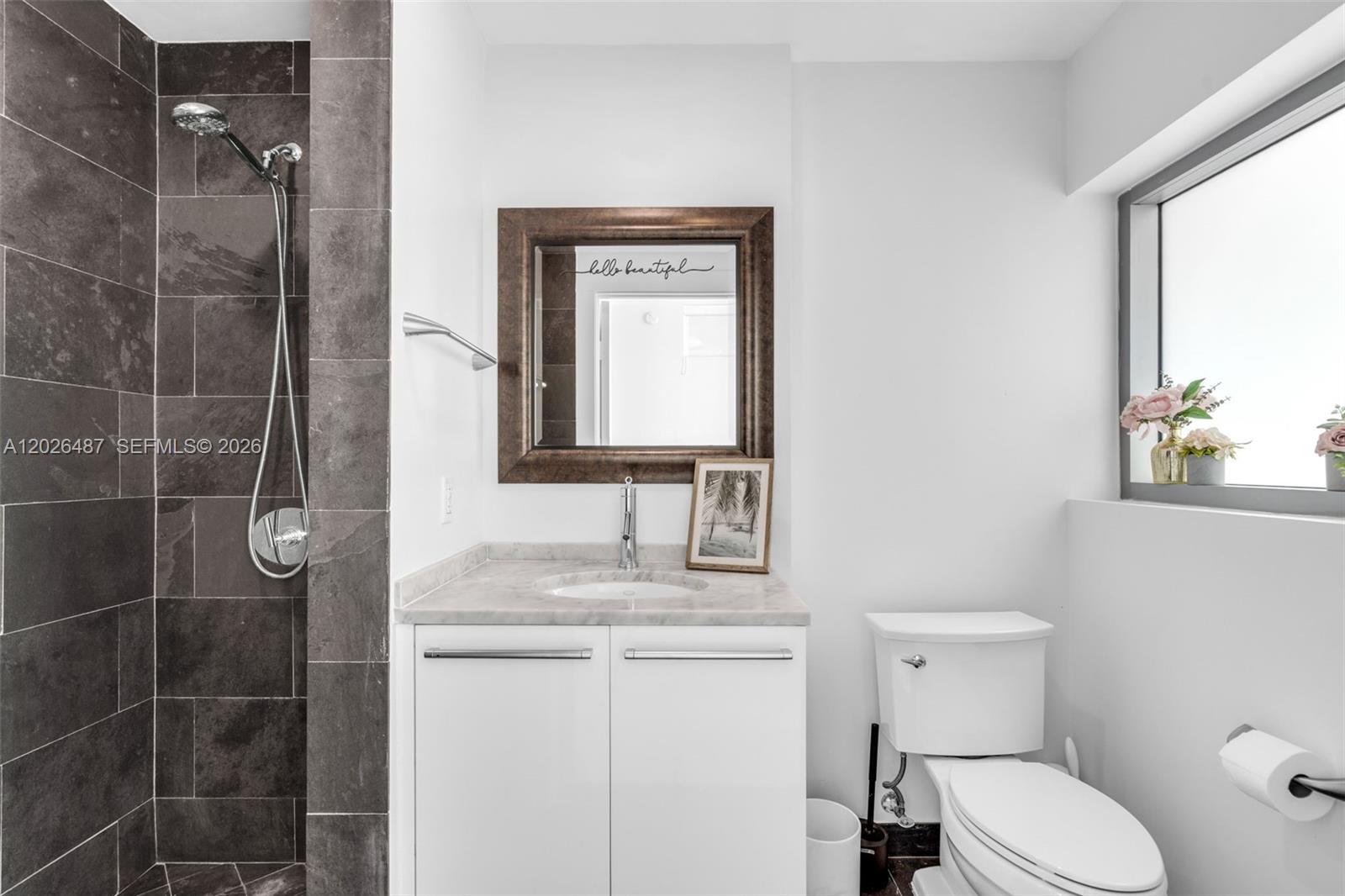 900 Biscayne Boulevard 4412 Property Photo 13
