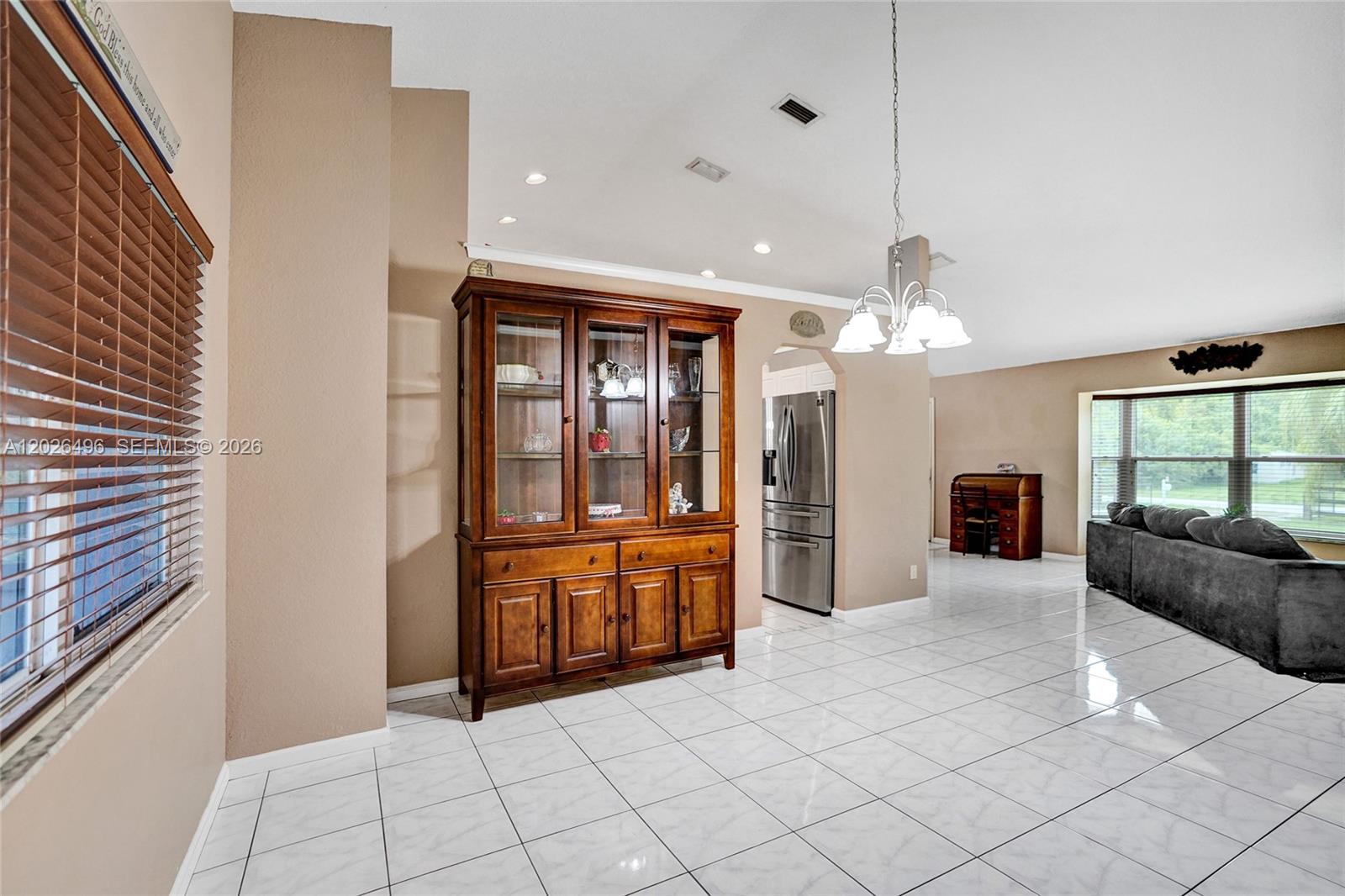 14808 N 69th Street N Property Photo 3