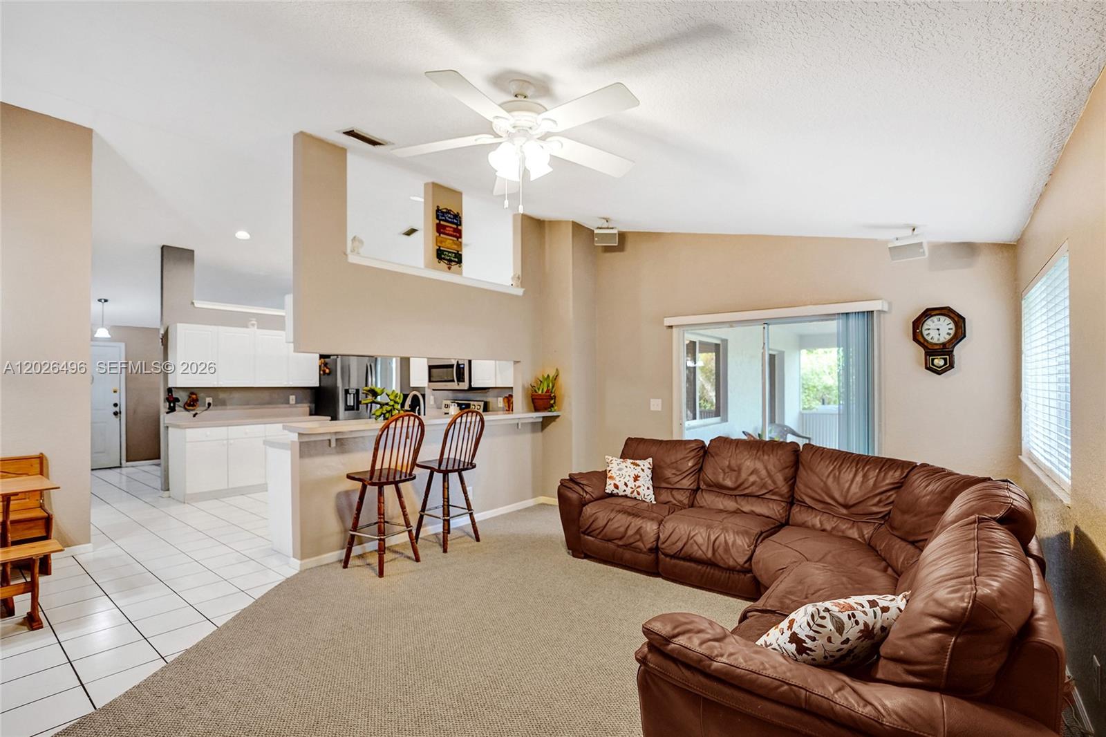 14808 N 69th Street N Property Photo 4