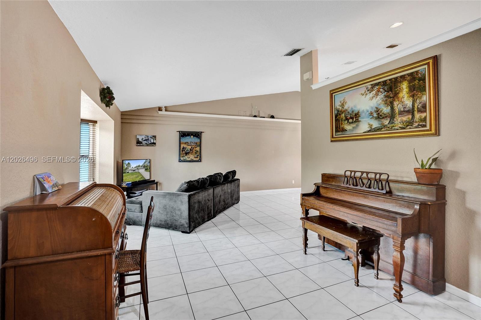 14808 N 69th Street N Property Photo 18