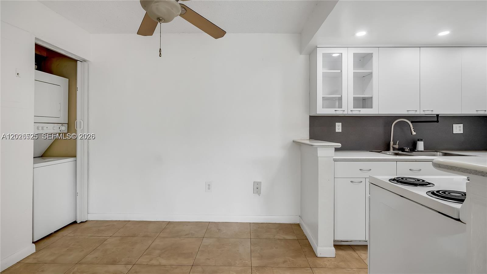 7200 Fairway Drive H12 Property Photo 5