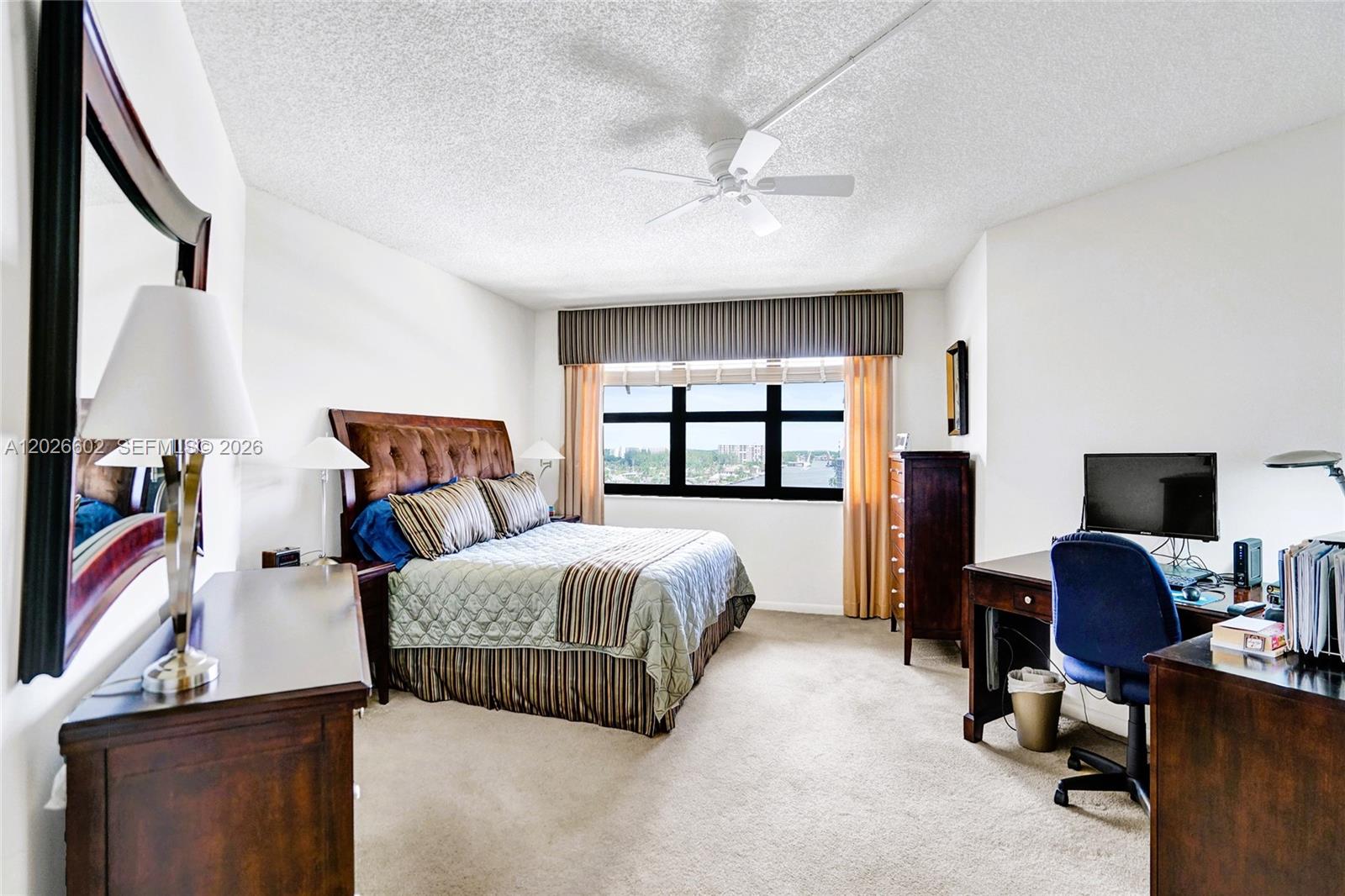 501 N Riverside Drive Ph2 Property Photo 34