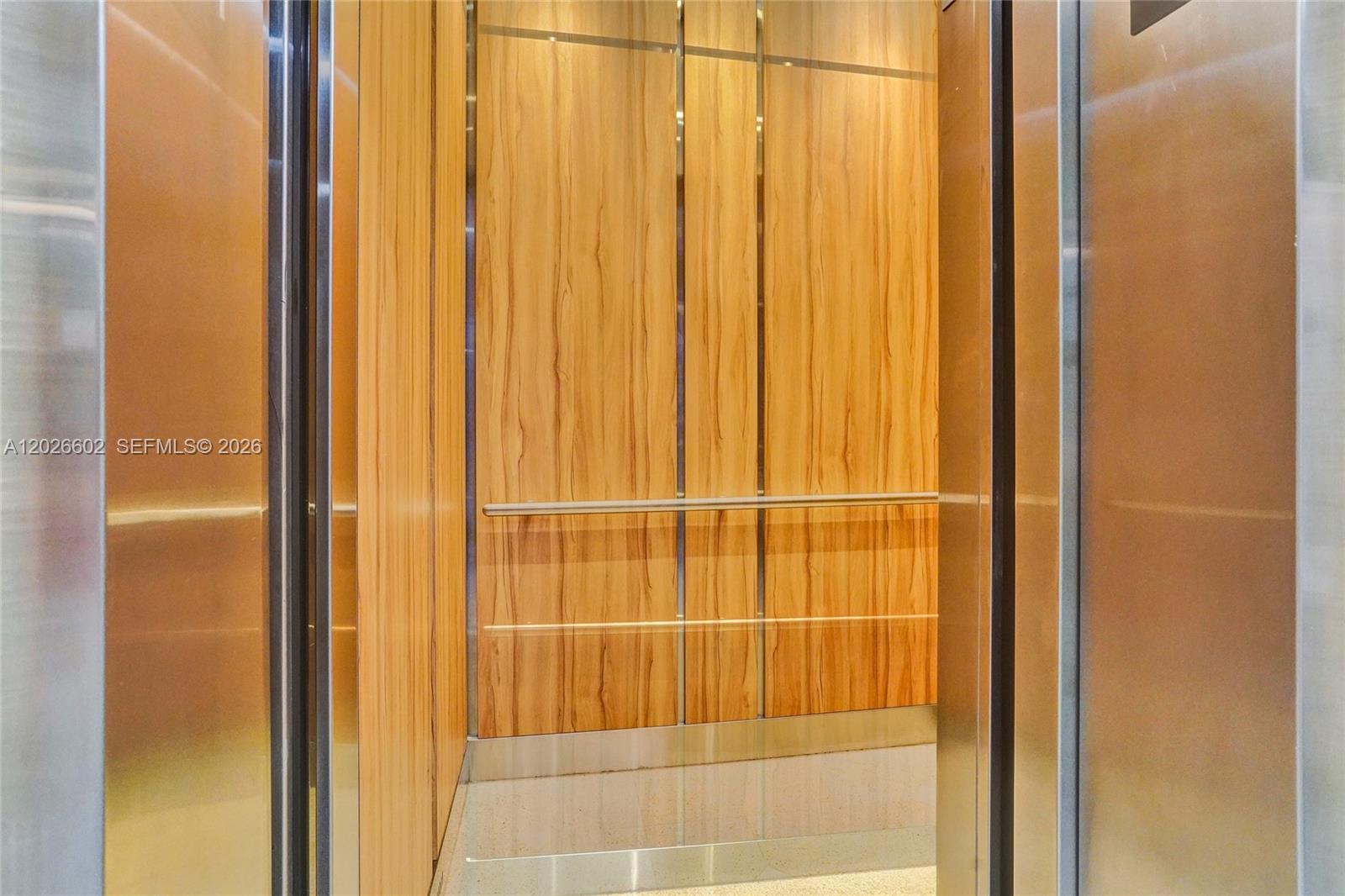 501 N Riverside Drive Ph2 Property Photo 61