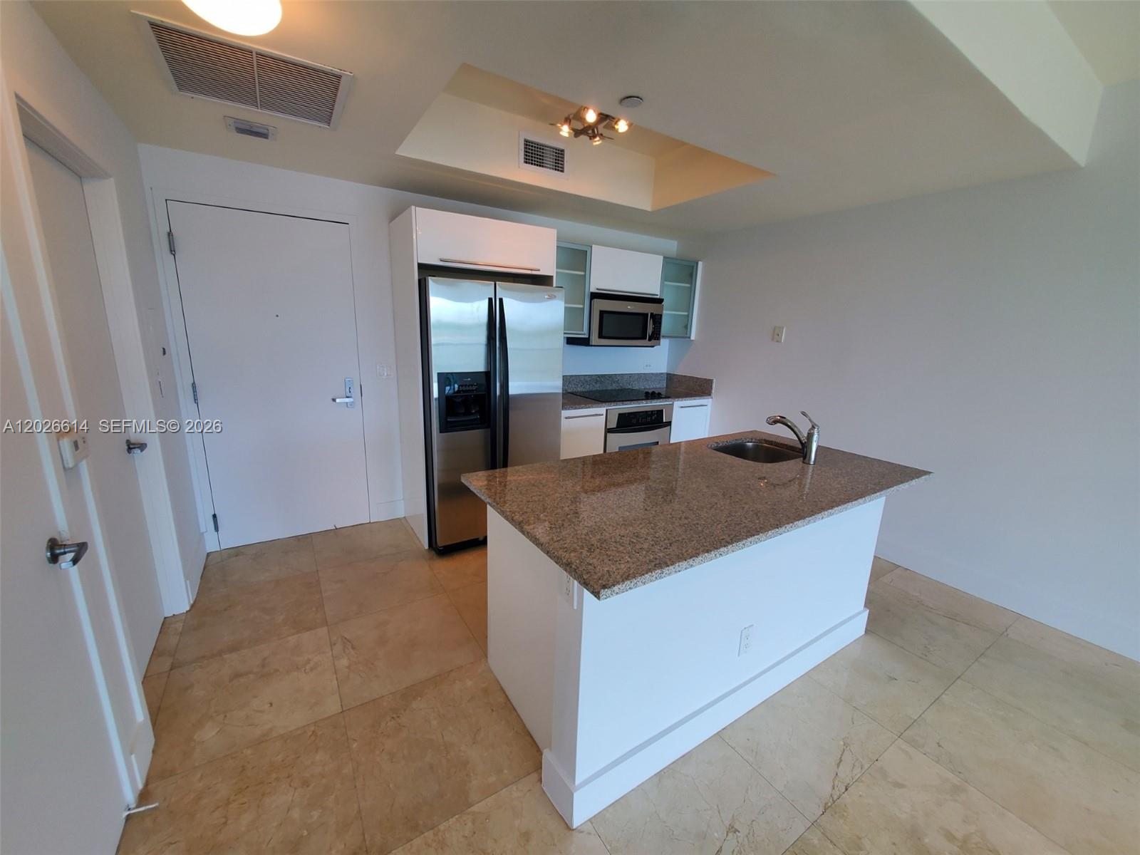 888 Biscayne Boulevard 311 Property Photo 3