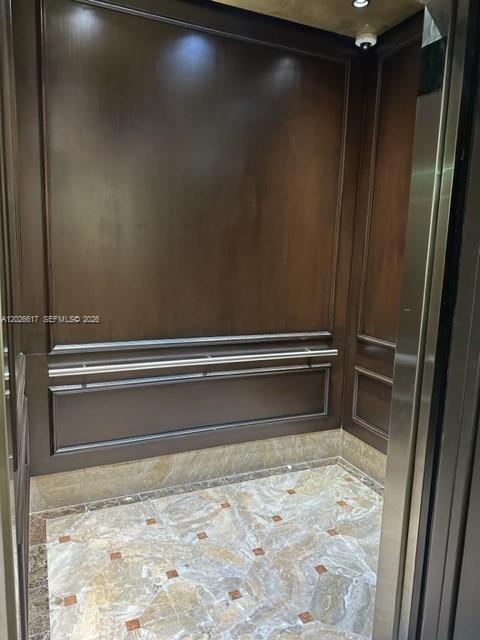 2011 N Ocean Boulevard 605 Property Photo 8