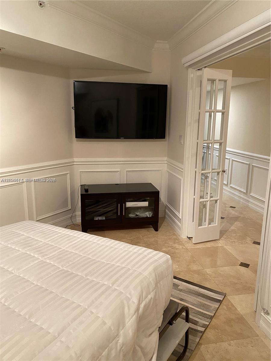 2011 N Ocean Boulevard 605 Property Photo 15