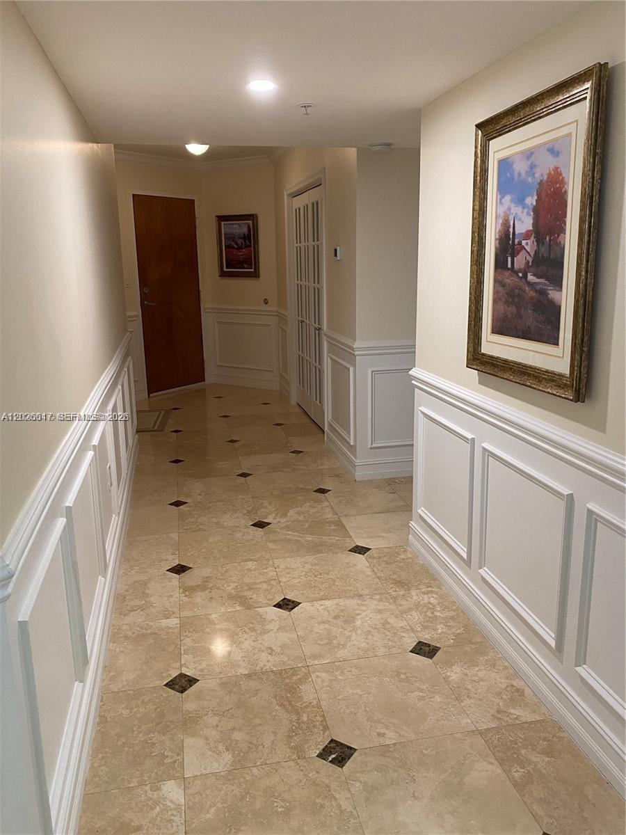 2011 N Ocean Boulevard 605 Property Photo 17