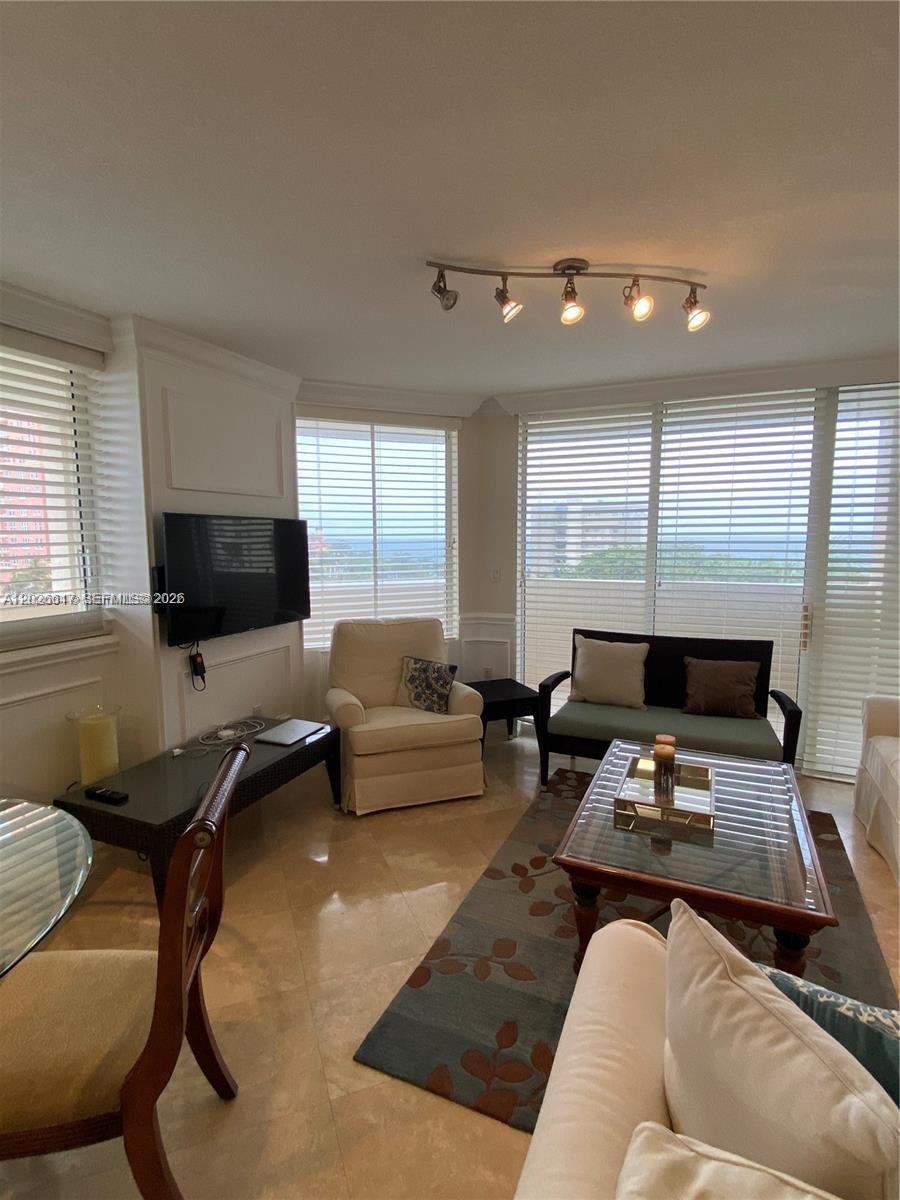 2011 N Ocean Boulevard 605 Property Photo 20