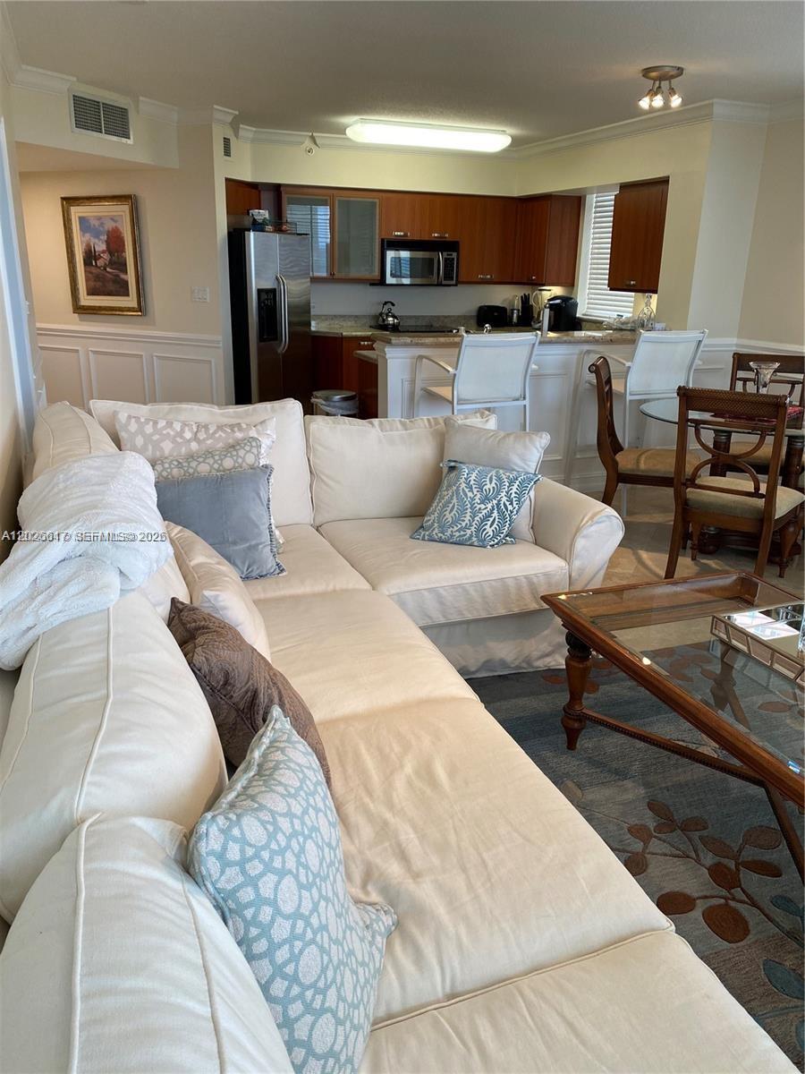 2011 N Ocean Boulevard 605 Property Photo 21