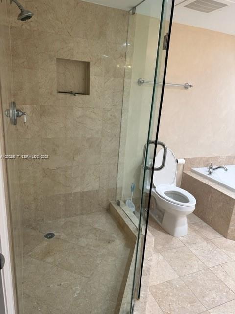 2011 N Ocean Boulevard 605 Property Photo 37
