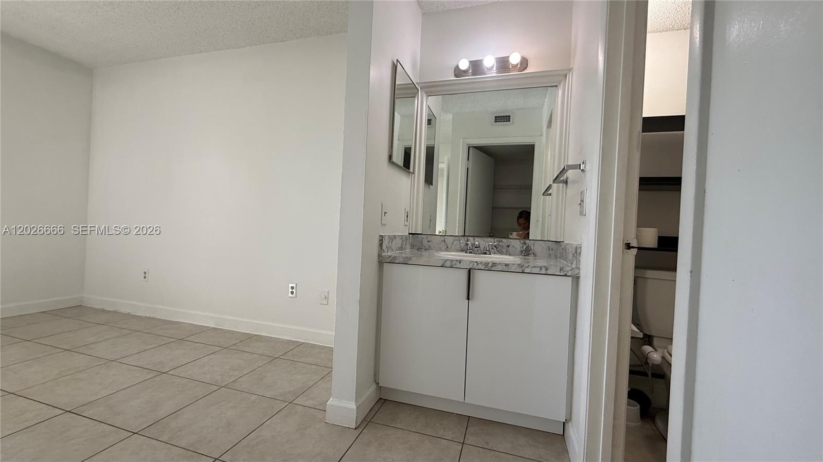 4581 W Mcnab Road 20 Property Photo 12