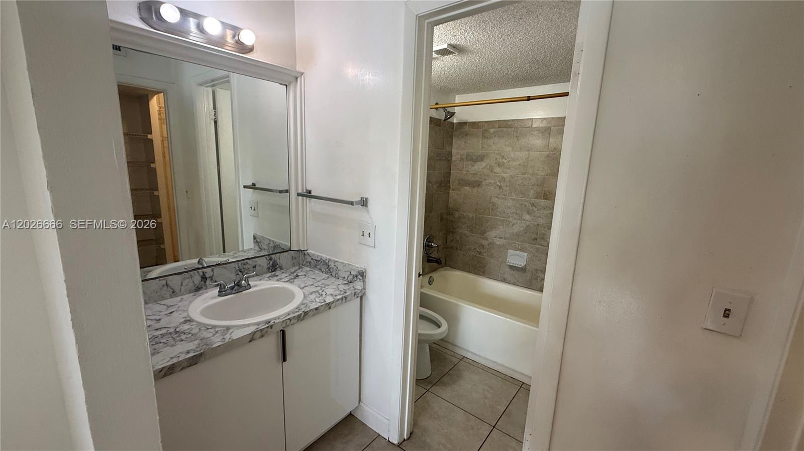 4581 W Mcnab Road 20 Property Photo 15