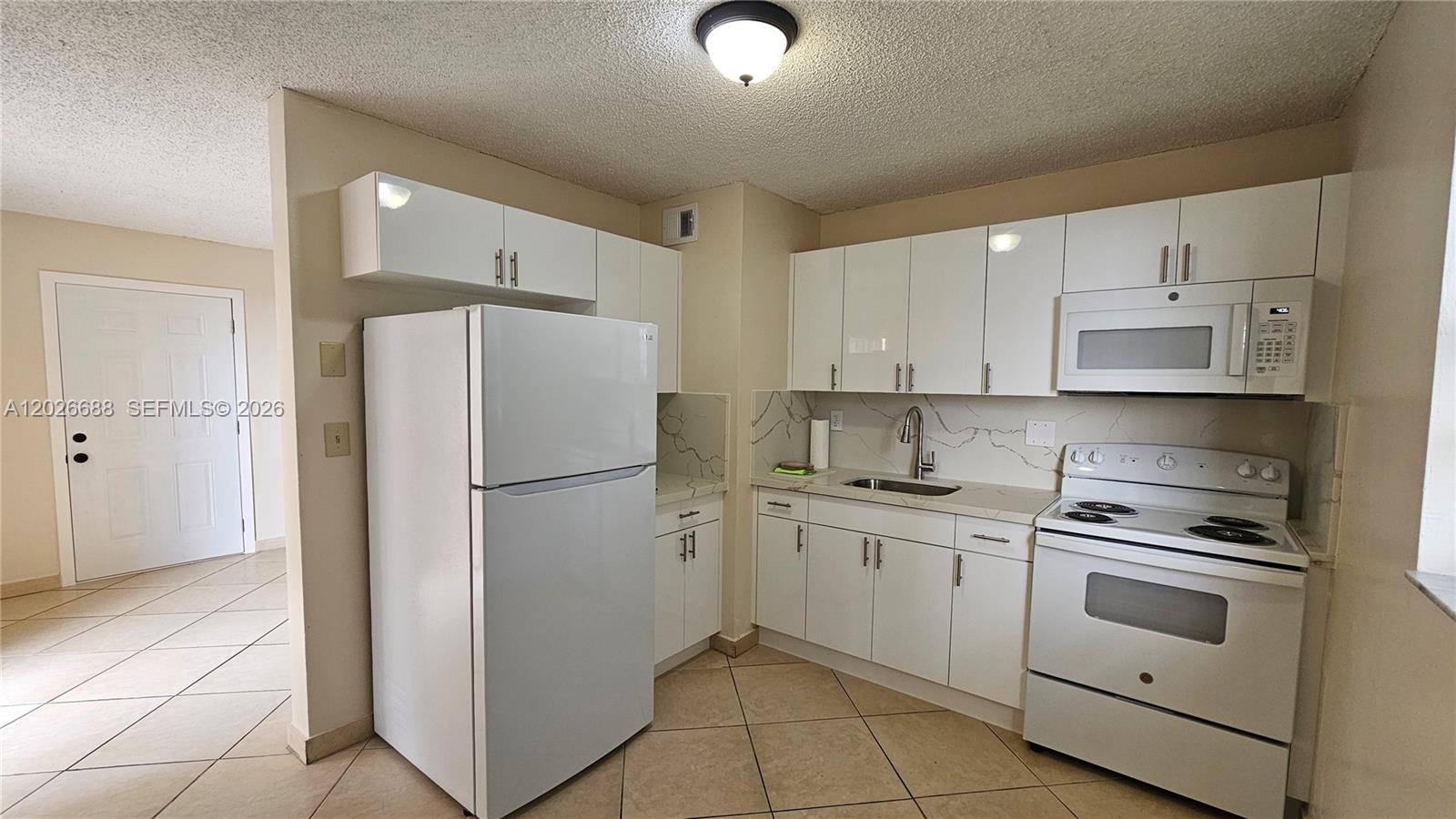 1235 NW 6th Street 3 Property Photo 1